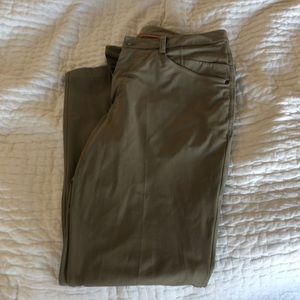 Men’s khaki lululemon pants sz 36 great condition